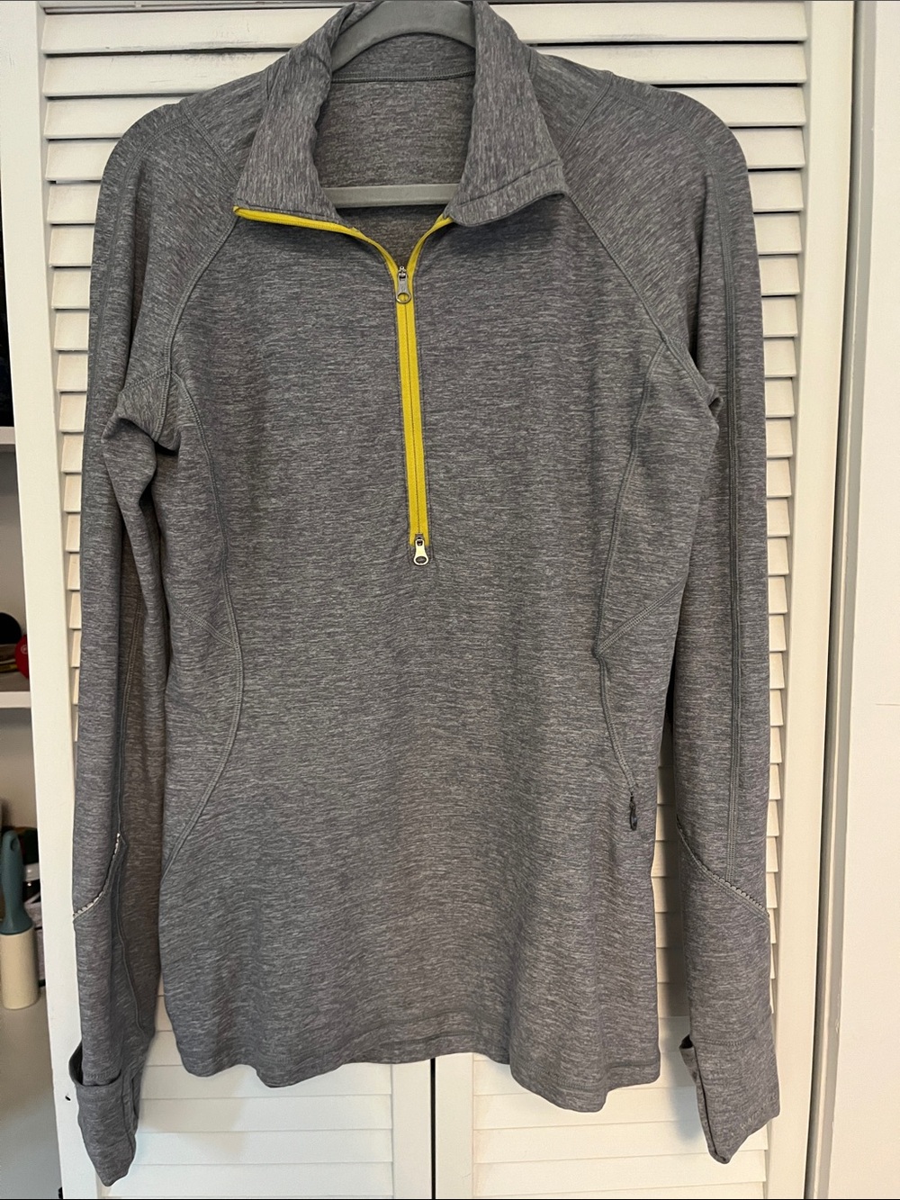 Lululemon Race Your Pace top jacket  Sz 10